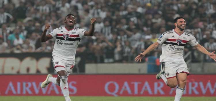 ESPORTES: São Paulo bate Ceará nos pênaltis para avançar à semi da Sul-Americana.