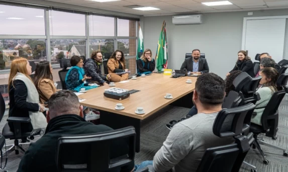 Estado pagará reajuste dos professores em folha complementar dia 11 de julho