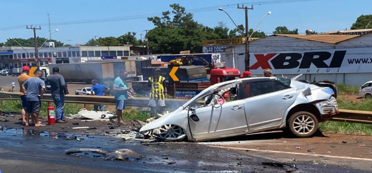FOZ DO IGUAÇU: Gravíssimo acidente deixa duas pessoas mortas na BR 277.