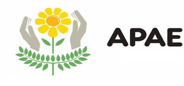 GUARANIAÇU: APAE realiza a tradicional Feira de Mudas Frutíferas, Ornamentais, de Flores no mini ginásio Dinarte Sinhuri.