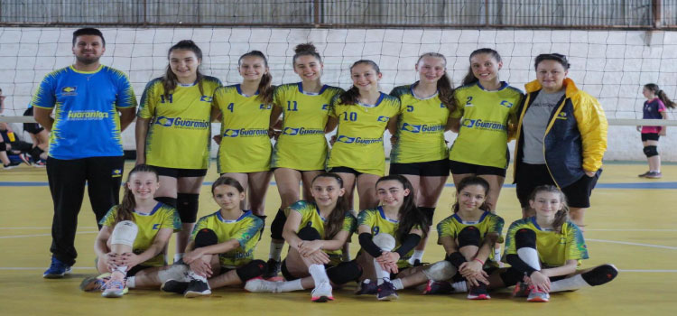 GUARANIAÇU: Atletas do Colégio Desembargador são Vice-Campeãs da Fase Macro dos Jogos Escolares do Paraná.
