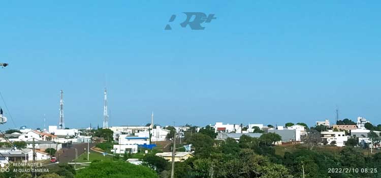 GUARANIAÇU:  Ausência de chuvas deixa o dia com temperatura próxima de 30ºC.