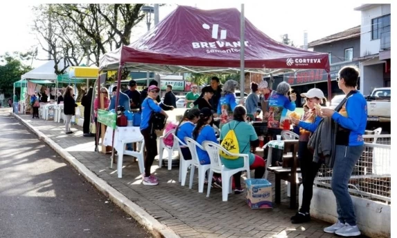 GUARANIAÇU: Feira da Agroindústria movimenta centro da cidade neste sábado