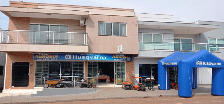 GUARANIAÇU: Máquinas Agrosul comemora seus 13 anos de atendimento à população.
