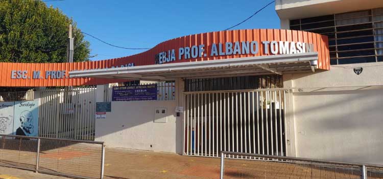GUARANIAÇU: Matrículas para o 1º semestre de ensino no CEEBEJA profº Albano Tomasini terminam nesta sexta-feira.