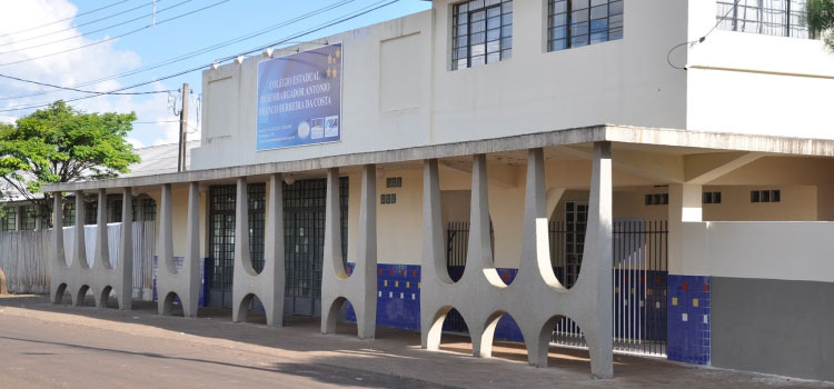 GUARANIAÇU: Três alunos do Colégio Desembargador são classificados para intercâmbio no programa Ganhando o Mundo.