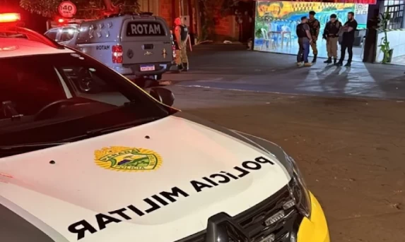 Homem é morto a tiros no bairro Universitário em Cascavel.