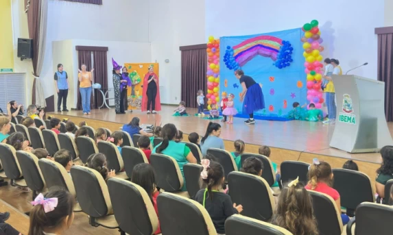 Ibema: CMEI Iolanda realiza Hora Cultural com apresentações encantadoras 