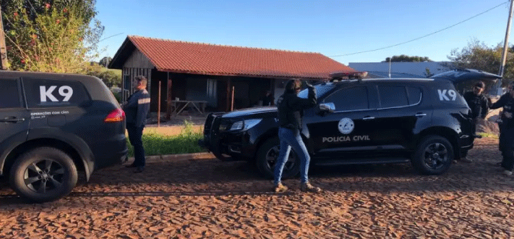 IBEMA: Polícia Civil de Catanduvas e Denarc prendem casal envolvido com o tráfico de drogas no município.