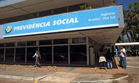 IDADE MÍNIMA E PONTUAÇÃO PARA SE APOSENTAR ESTÃO MAIS RÍGIDAS A PARTIR DE AGORA