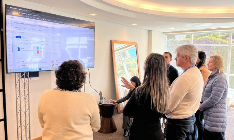 Inovação no SUS: Paraná apresenta plataforma digital de saúde em oficina nacional e destaca avanços na gestão