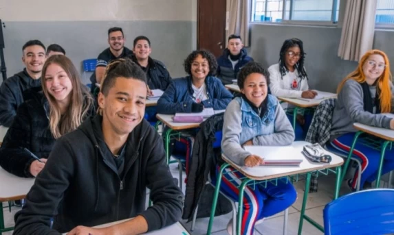 Inscrições Abertas: Novo curso de Medicina da UENP oferece vagas pelo Aprova Paraná Universidades
