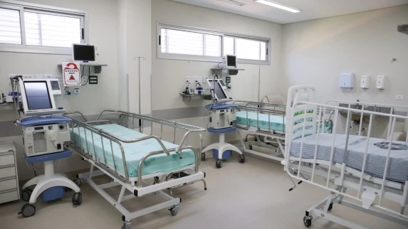 Investimento de R$ 106 milhões amplia atendimentos no HUOP em Cascavel