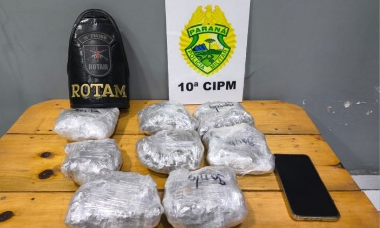 Jovem é preso com 2,2 kg de 