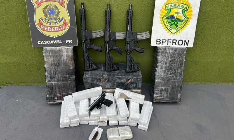 Jovem é preso com quase 90 kg de maconha e armas de guerra em Santa Tereza do Oeste