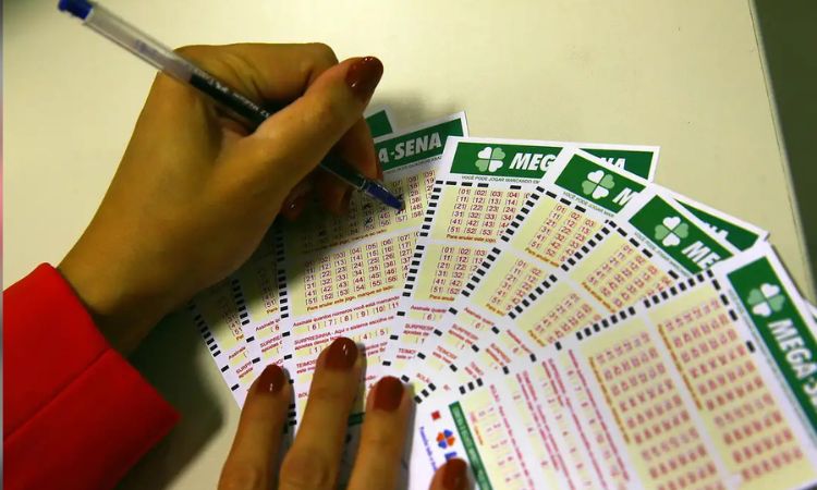 MEGA-SENA SORTEIA PRÊMIO DE R$ 20 MILHÕES NESTA TERÇA-FEIRA; SAIBA COMO APOSTAR