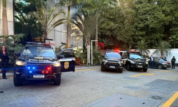 Megaoperação em SP: Receita Federal Desarticula Fraude Fiscal de R$ 26 Bilhões no Setor de Combustíveis