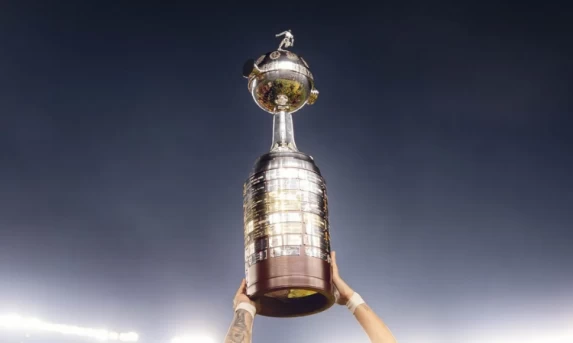 Oitavas da Libertadores 2026 começam nesta semana com brasileiros em busca de vaga nas quartas