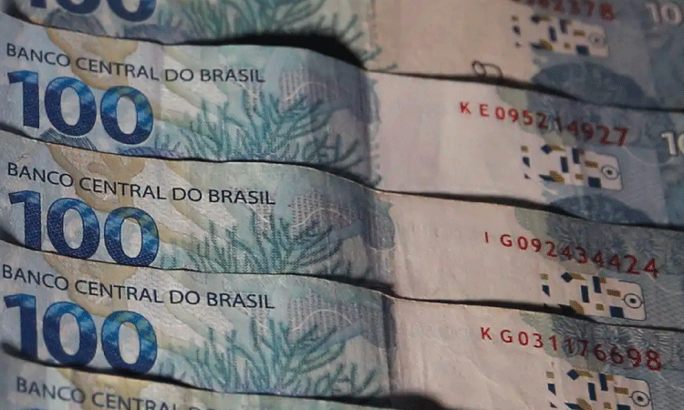 Orçamento de 2025 prevê salário mínimo de R$ 1.509