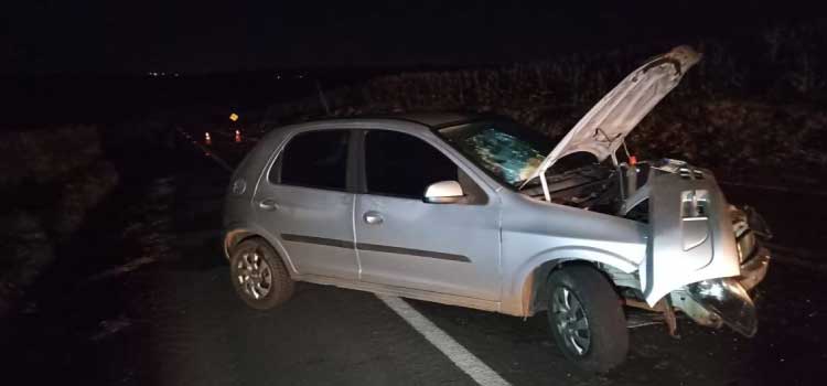 PARANÁ: Homem de 49 anos fica ferido ao colidir contra ônibus na PR-180, próximo a Nova Aurora.