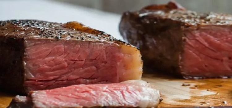PECUÁRIA: Importação de carne bovina pela China para 2023 é revisada para cima.