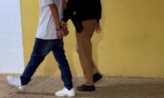 PM detém jovem de 18 anos pelo crime de homicídio.