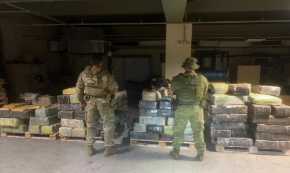 PMPR apreende mais de 2,7 toneladas de maconha em Santa Helena.