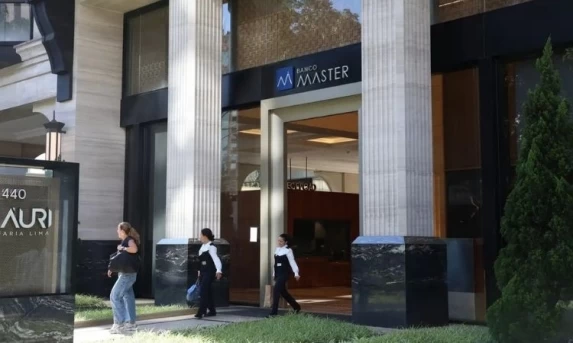 POLÍCIA FEDERAL DEFLAGRA NOVA OPERAÇÃO CONTRA O BANCO MASTER E BLOQUEIA R$ 5,7 BILHÕES