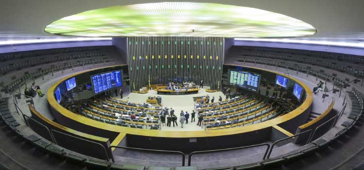 AGRO: Câmara aprova MP que libera R$ 1,2 bilhão para agricultores.