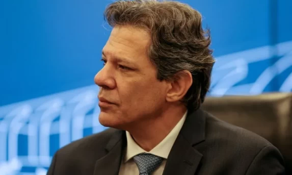 Possível candidatura de Haddad ao Senado repercute e preocupa a direita em São Paulo