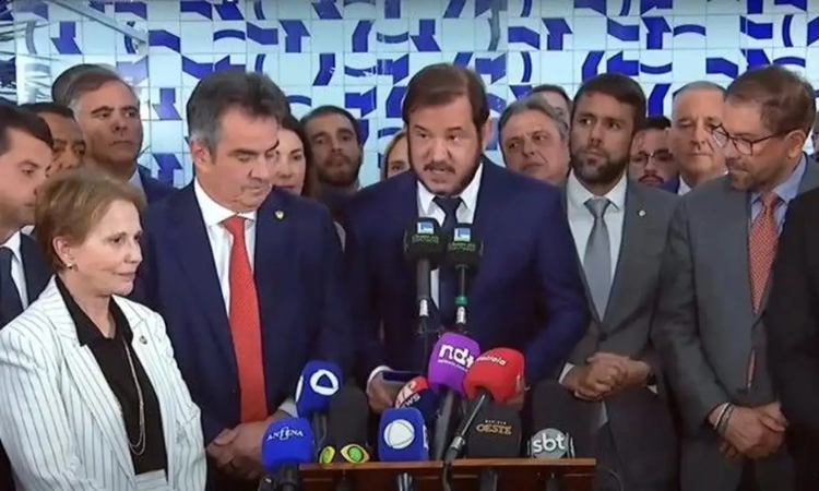 PP e União Brasil deixam governo de Lula para herdar voto bolsonarista, avalia analista