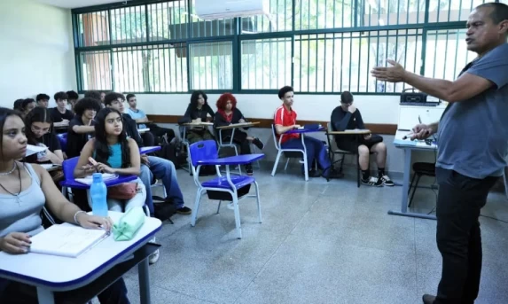 Prazo para isenção de taxa no CNU dos Professores termina nesta sexta