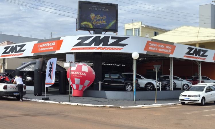 Prefeito Ronaldo Cazella participa da inauguração da empresa ZMZ Veículos.