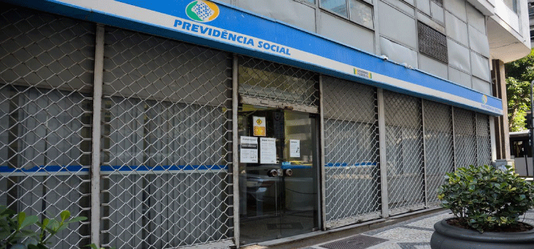 PREVIDENCIA SOCIAL: INSS prorroga experiência-piloto de perícias médicas à distância.