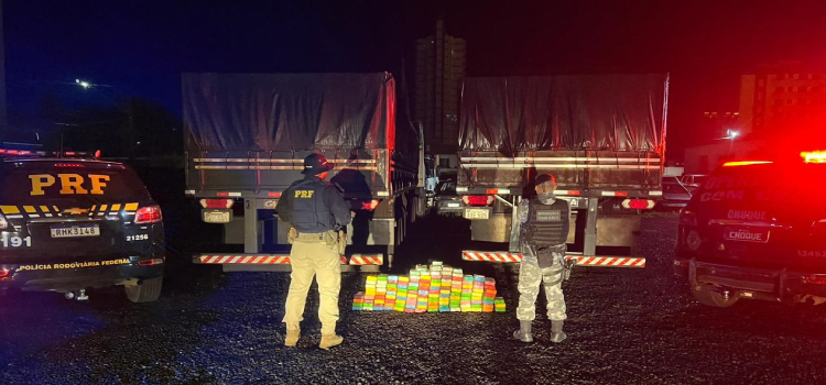 PRF apreende cerca 133 quilos de pasta base de cocaína, em Guarapuava/PR.