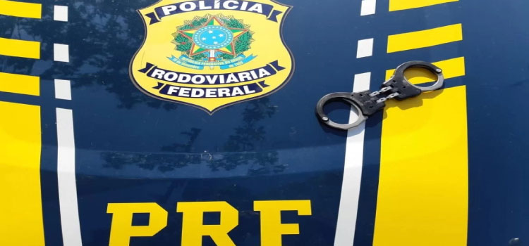 PRF apreende grande quantidade de drogas durante a madrugada em Guarapuava.