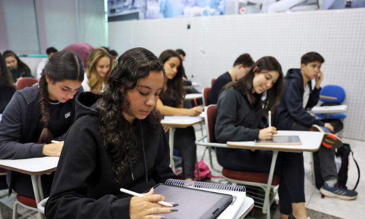 Prouni recebe 529,7 mil inscrições para o segundo semestre de 2026
