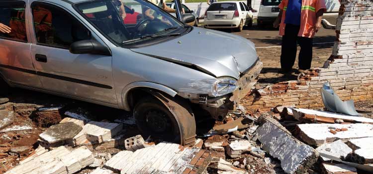 QUEDAS DO IGUAÇU: Acidente inusitado na manhã desta segunda feira.