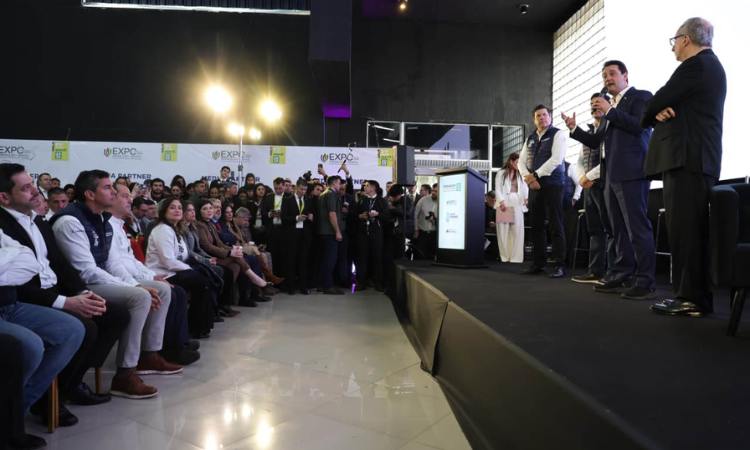 Ratinho Junior reforça relação comercial na Expo Paraguai-Brasil