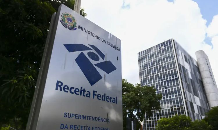 RESTITUIÇÃO: Receita Federal paga nesta terça-feira o maior lote de restituição do Imposto de Renda da história