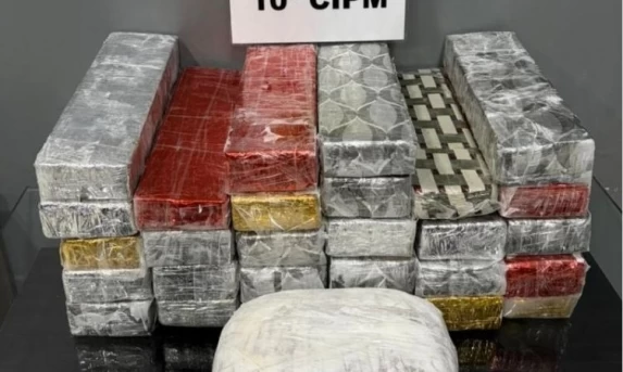 Rotam apreende mais de 25 kg de maconha em mala no terminal rodoviário de Laranjeiras do Sul