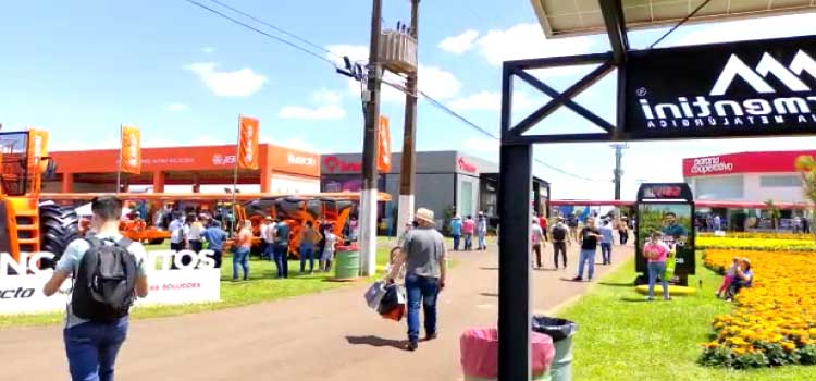 SICOOB: Cooperativa se faz presente no Show Rural Coopavel, maior evento do Agro Negócio do Sul do Brasil