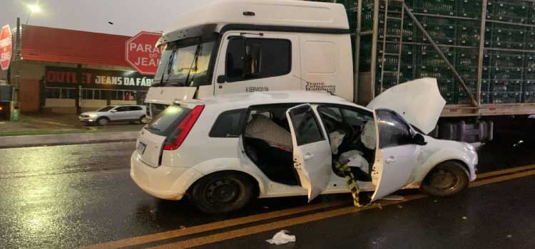 TRAGÉDIA: Bebê de apenas 40 dias morre em acidente na BR-277; outras quatro pessoas ficaram feridas.