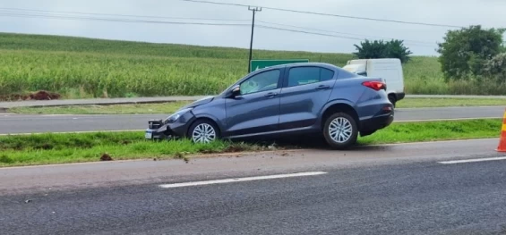 TRÂNSITO: Acidente na BR 277 em São Miguel do Iguaçu deixa uma pessoa ferida.