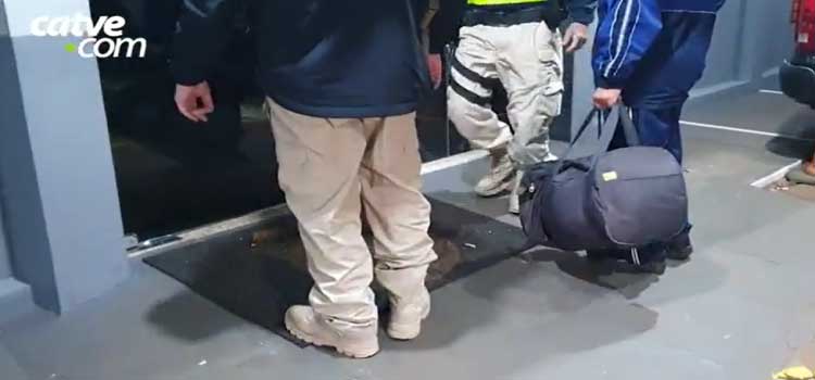 TRÂNSITO: Condutor com sinais de embriaguez é preso pela PRF em Catanduvas.