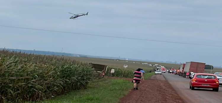 TRÂNSITO: Duas pessoas morrem em acidente na PR-239 no km 598 entre Toledo e Assis Chateaubriand.