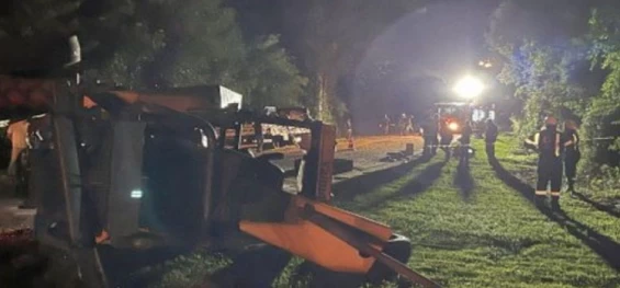 TRÂNSITO: Homem morre em acidente entre trator e caminhão na PR-364.