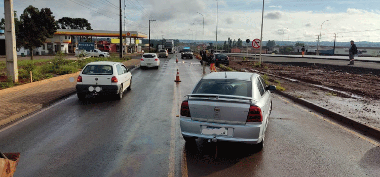 TRÂNSITO: PRF atende acidente na BR 277 em Guarapuava.
