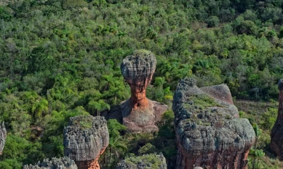 Trégua nas chuvas: Sol aparece no feriado do Dia do Trabalhador, mas nova frente fria chega no fim de semana